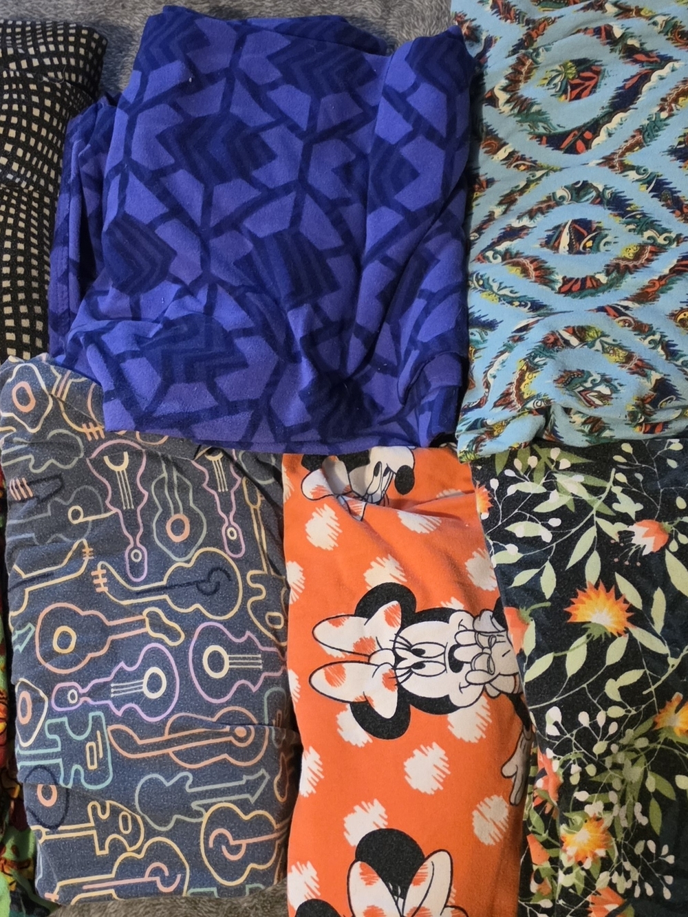 LuLaRoe Leggings Tall & Curvy